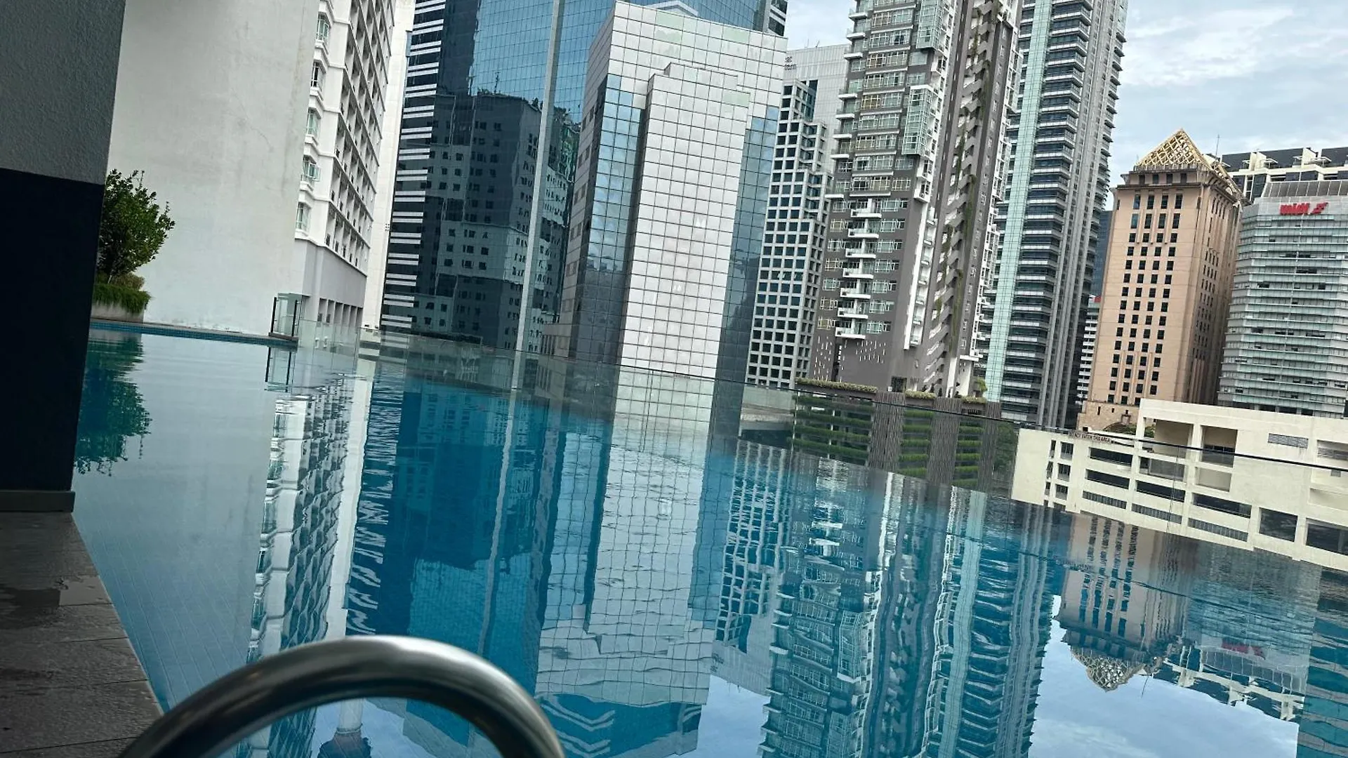 Aparthotel One Bukit Ceylon By Home Suites Kuala Lumpur