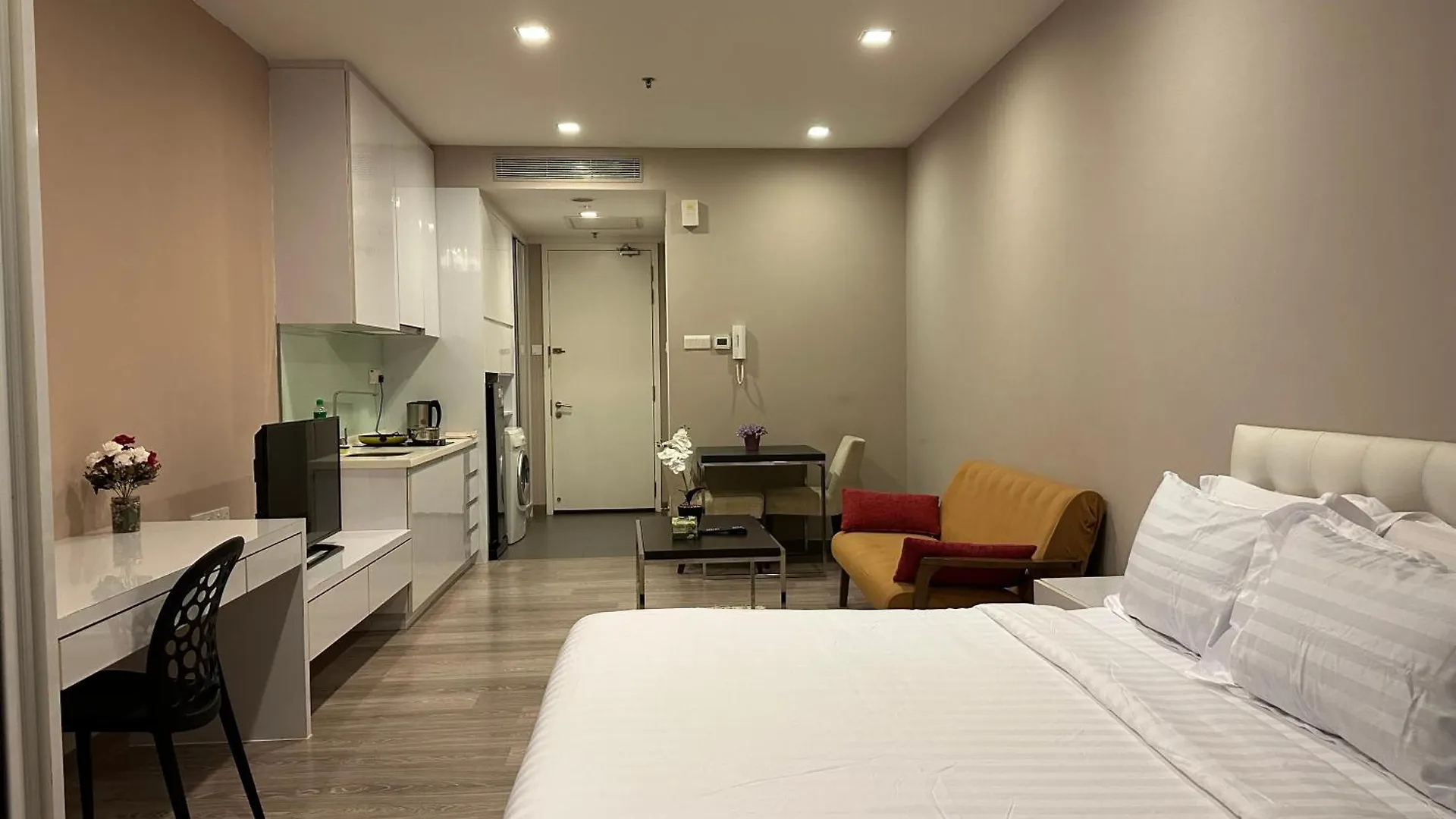 One Bukit Ceylon By Home Suites Kuala Lumpur Aparthotel