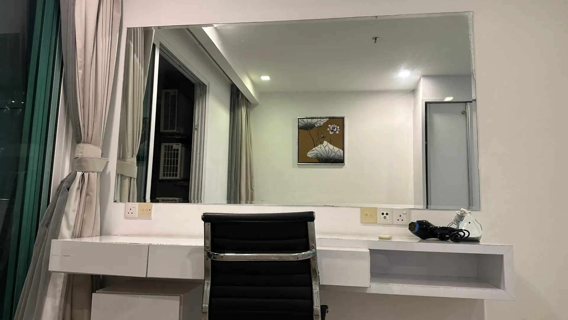 One Bukit Ceylon By Home Suites Kuala Lumpur 3*,
