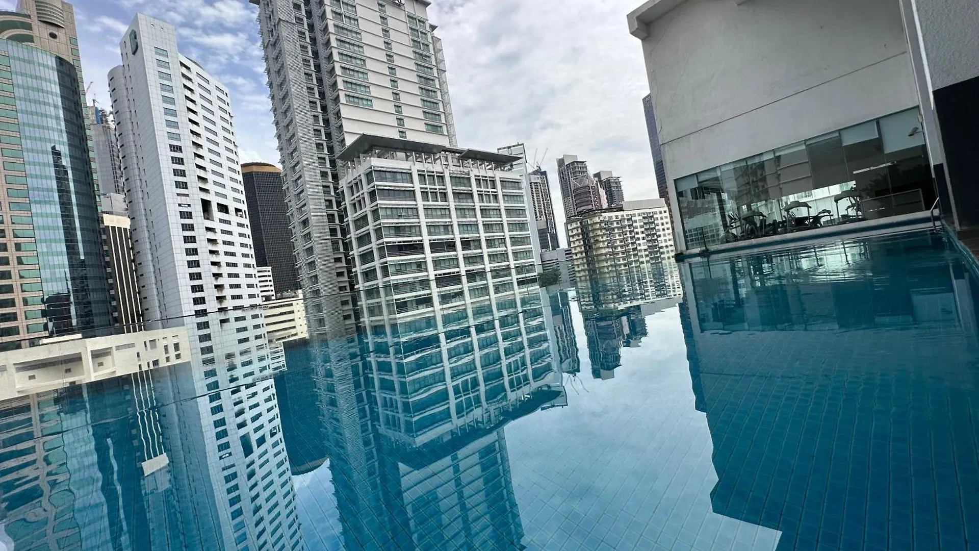 *** Aparthotel One Bukit Ceylon By Home Suites Kuala Lumpur Malaysia